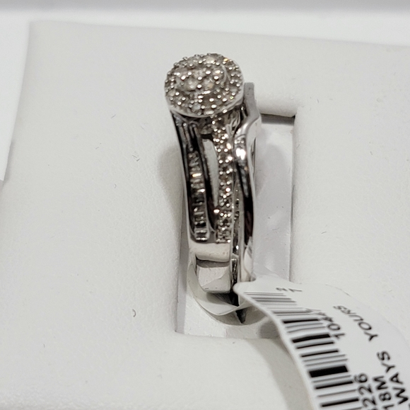 Sterling Silver 1/4 Carat Total Weight Diamond Ring Set New with Tag - Picture 2 of 10